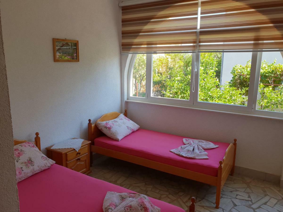 Apartments Alma Orebić Exterior foto